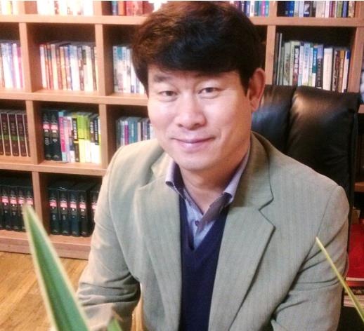 미사랑의료선교회 대표 유희덕 목사(대한예수교장로회 대신총회(구 백석총회) 꿈동산교회 담임목사)