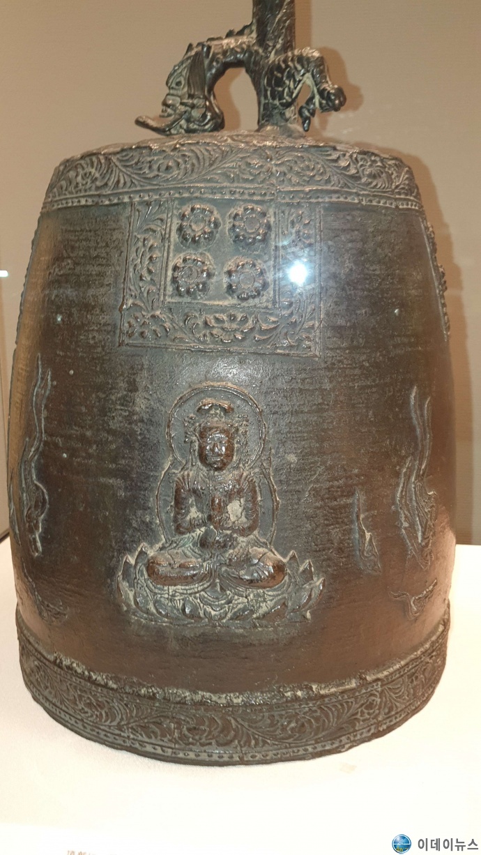 일본 칸사이공항근처 동사의 범종(조선에서 노략질한 범종)